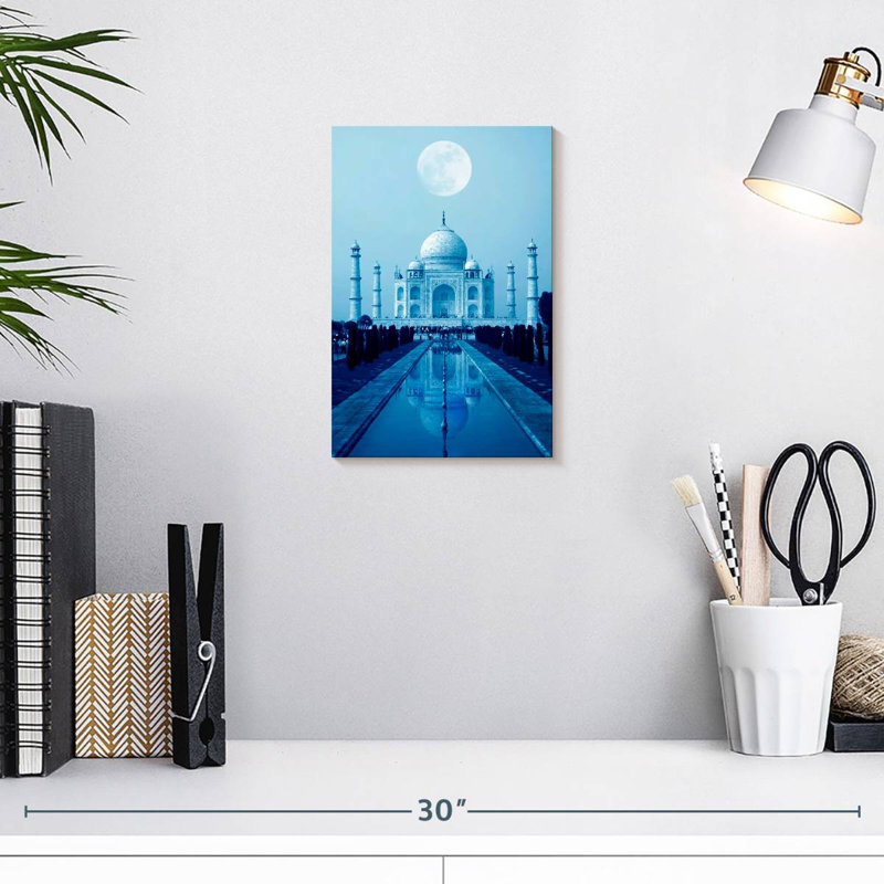 Nicci pleine lune sur le Taj Mahal, H 12 po x l 8 po