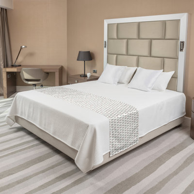 Bed Runner