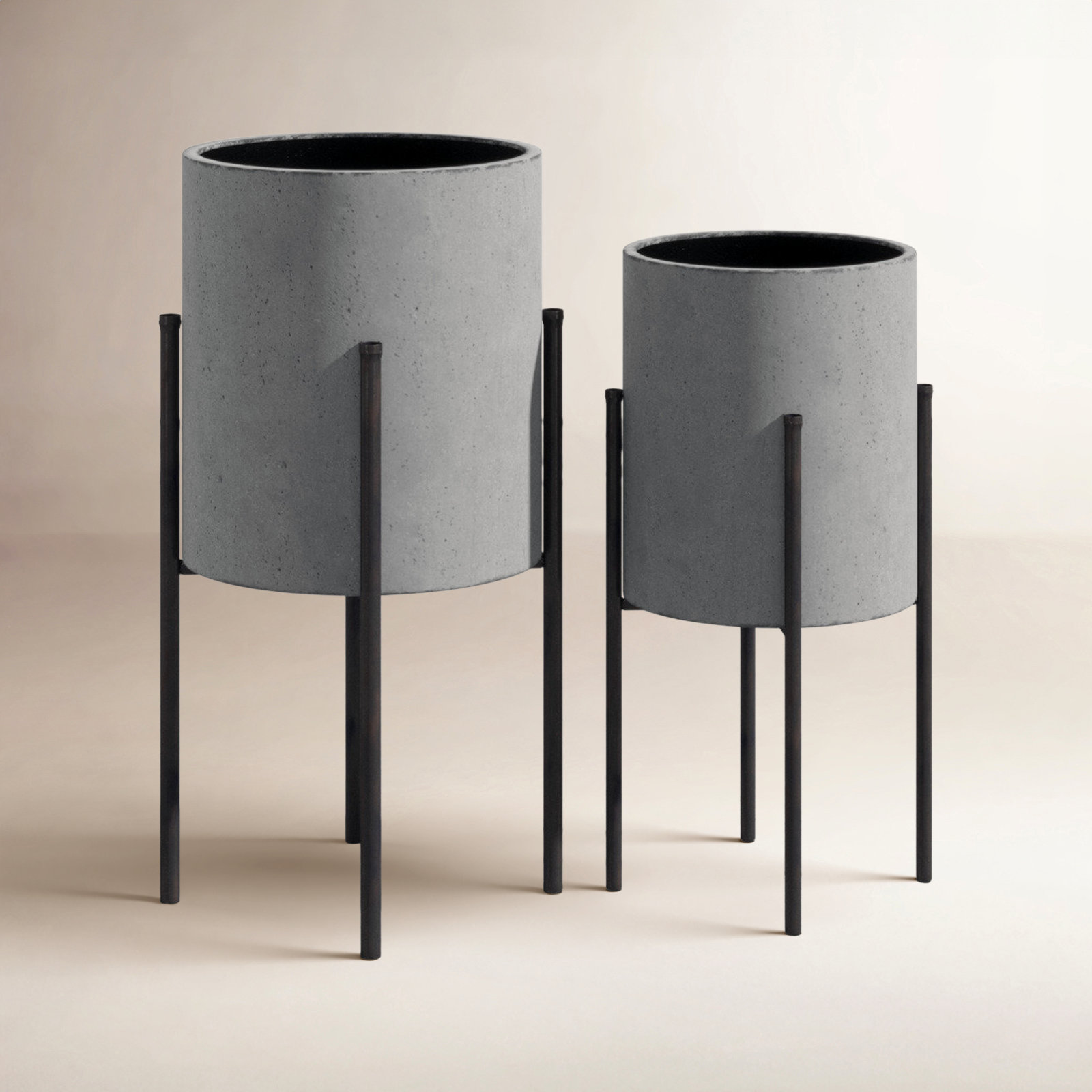 Emilia 12" Pot Planter, Light Gray