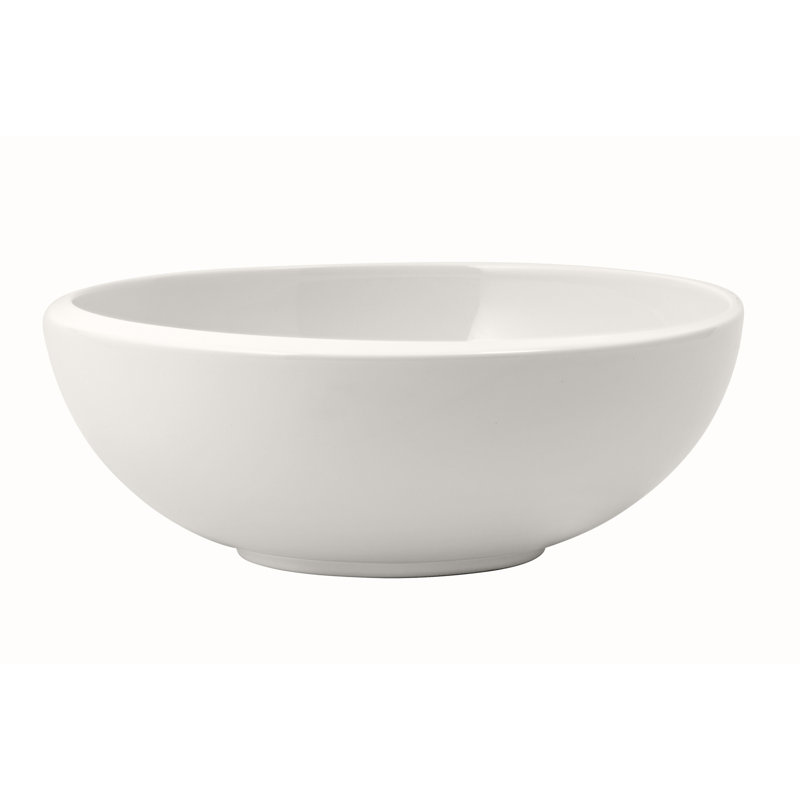 Villeroy & Boch NewMoon 22.75 Small Serving Bowl for Soups and Crisp Salads, Premium Porcelain, White, Dishwasher Safe