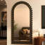 Miroir pleine grandeur de style médiéval-118663615