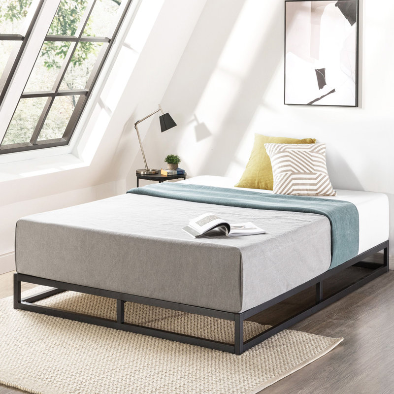 Modern Black Metal Queen Platform Bed Frame with Wooden Slats