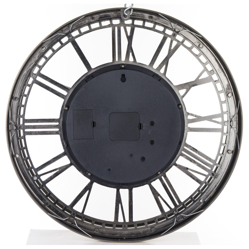 Aini Metal Wall Clock