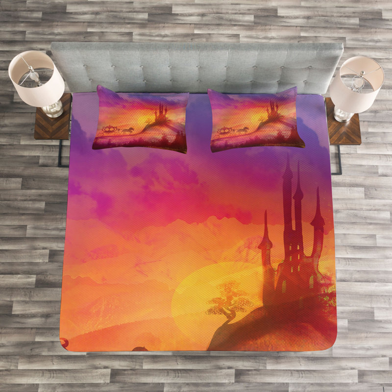 Fantasy Bedspread Set with Shams, 220 x 264 cm