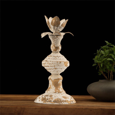 Bougeoir décoratif, accent floral charmant, décoration rustique