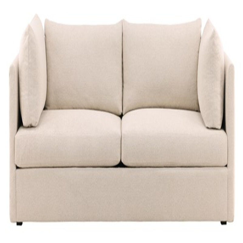 Liam Sofa, Kendra Sand