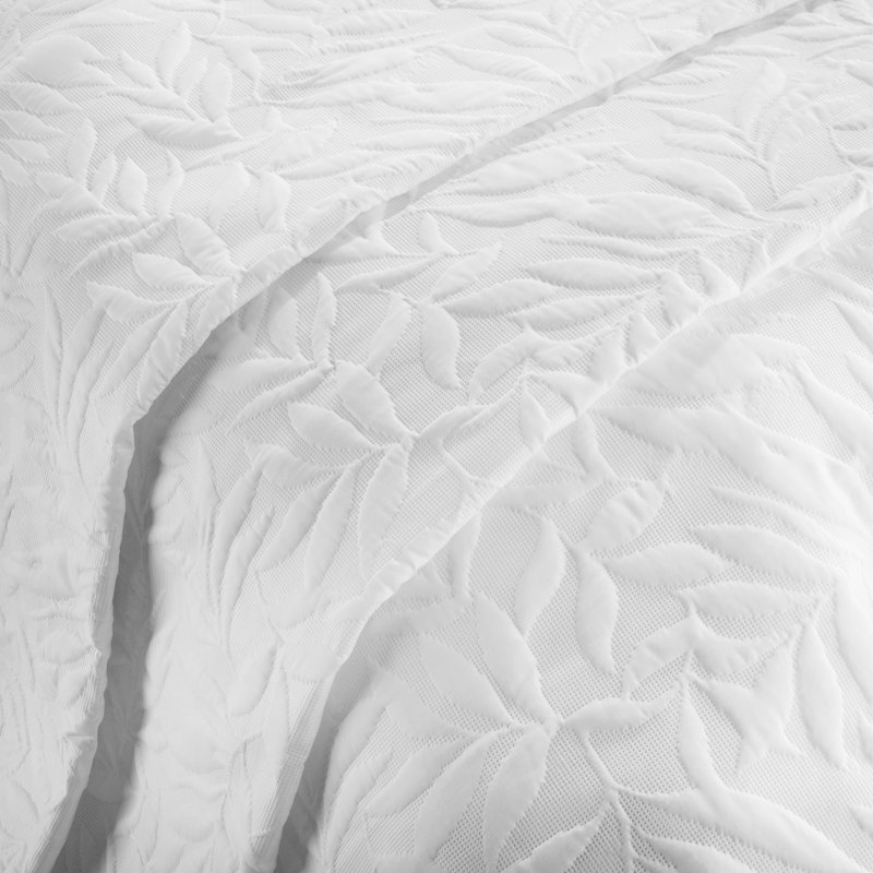 Zaragoza Polyester Floral Bedspread, White