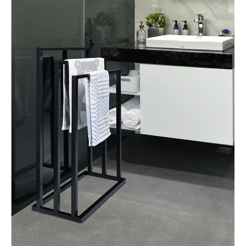 Giona Towel Stand, Matte Black