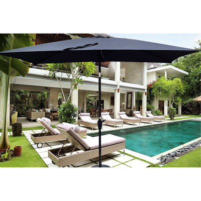Parasol extérieur de 2,74 m x 1,83 m avec toile imperméable et pente, idéal pour le jardin. Toile rectangulaire de 1,83 m x 2,74 m avec manivelle.