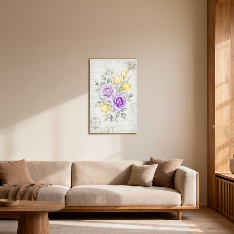 Bouquet de plantes et de fleurs avec des roses mauves et jaunes