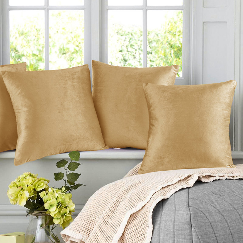 Housse de coussin en velours , H 16 po x l 16 po, Or