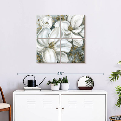 Magnolias Harnek Majestic