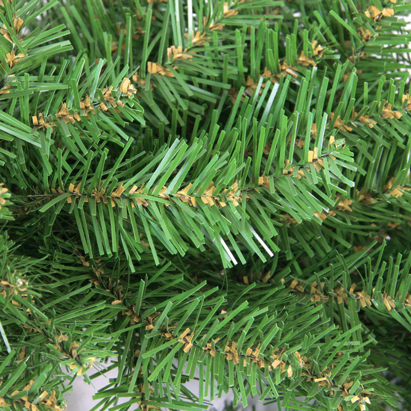 Guirlande de Noël 9 pi x 10 po Northern Pine