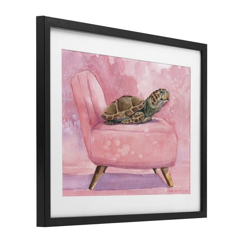 «Happy Turtle on Pink Chair», reproduction encadrée sous verre, conception de George Dyachenko, Cadre noir minuit