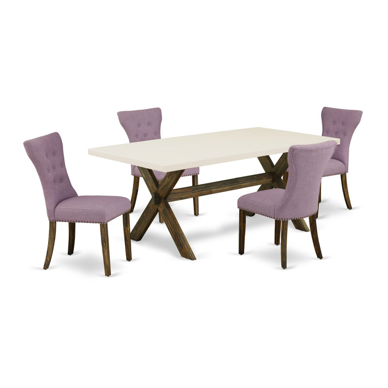 L'ensemble 5 pièces de table et chaises de cuisine comprend une table de salle à manger rectangulaire avec pieds en X et 4 chaises de salle à manger Parson