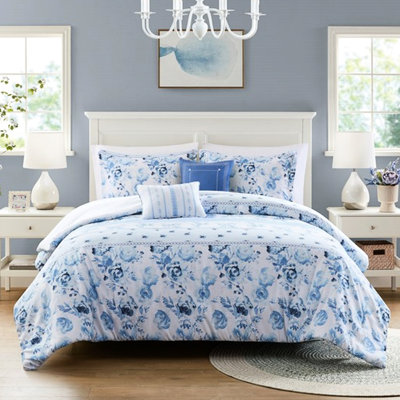 Bedding Comforter  Gorgeous Floral Striped Print Fill 2 Shams Throw Pillows Microfiber   Pillows Spot Cleanable