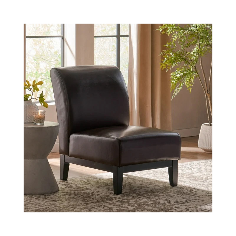Fauteuil de chambre confortable avec un design élégant pour les espaces compacts