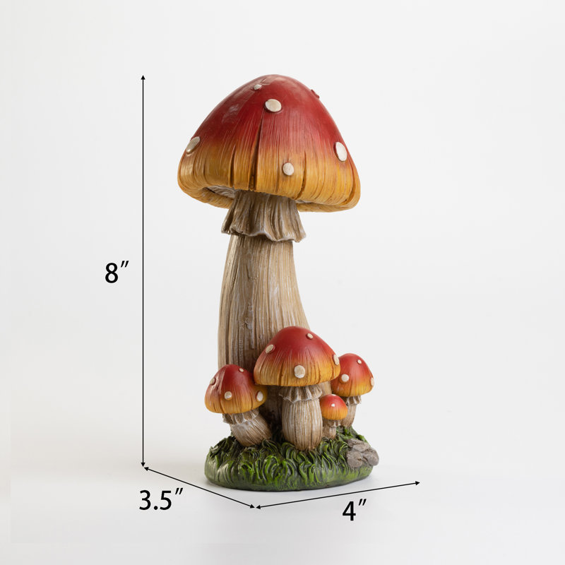 Figurine rouge en forme de champignon en résine