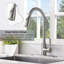 Robinet de cuisine rétractable à poignée simple avec accessoires-115161804