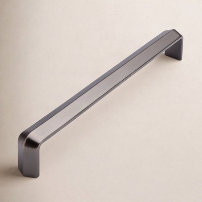 Eternity Bar Cabinet Pull
