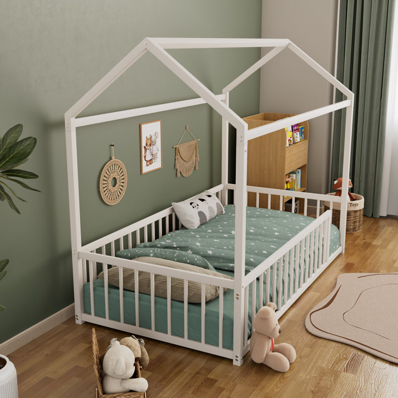 Structure de lit simple en métal blanc d'inspiration Montessori, forme de maison avec clôture pour enfants et tout-petits, assemblage rapide