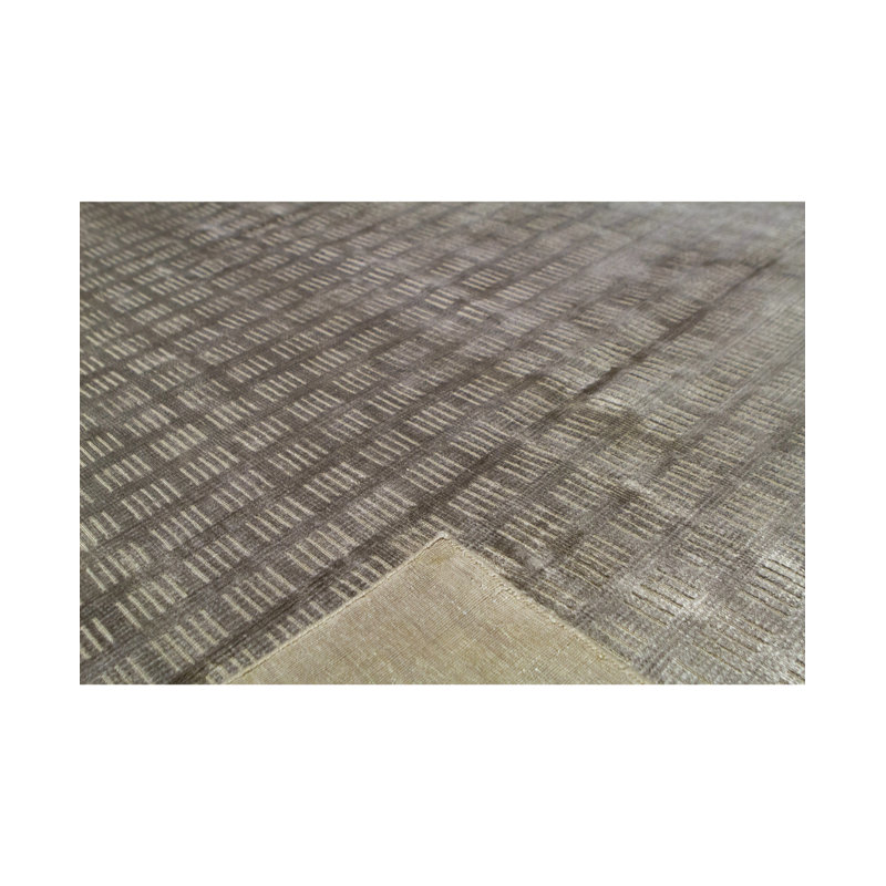 Tapis de haute qualité noué à la main