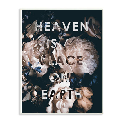 «Heaven Is a Place On Earth Inspirational Floral Abstraction» par Design Fabrikken, impression