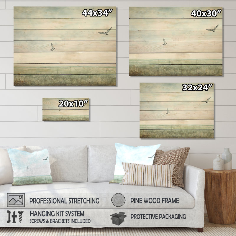Minimalisme, goélands en vol - Minimalisme côtier sur bois, H 10 po x l 20 po x P 0,78 po