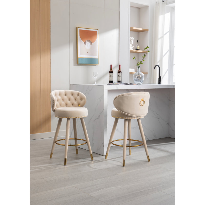 Tabourets de bar à hauteur de comptoir de 2 - construction, revêtement en velours, pieds en bois massif pour une utilisation glamour dans la cuisine
