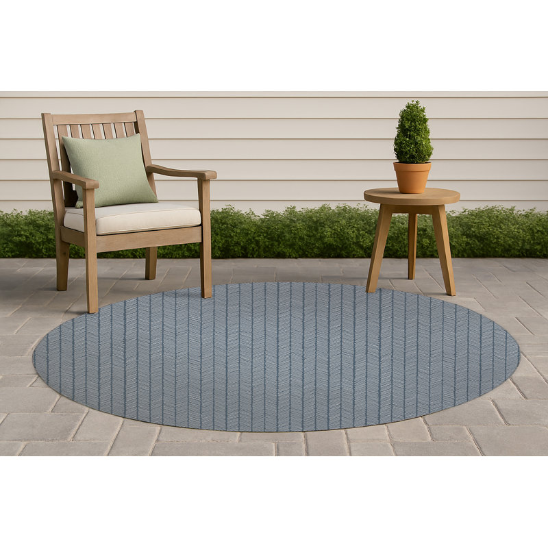 Chevron Stripe Non-Slip Outdoor Rug, Round 5'