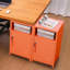 Table de chevet compacte en métal avec armoire verrouillable et tablette ouverte, table de chevet moderne, table d'appoint polyvalente pour la chambre à coucher, le salon ou le bureau (orange, porte verrouillable en H de 26 po)