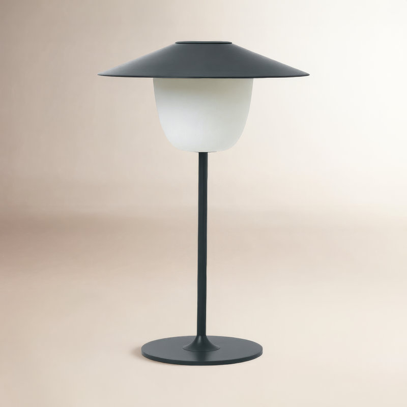 Ani 13" Metal Novelty Table Lamp, Magnet