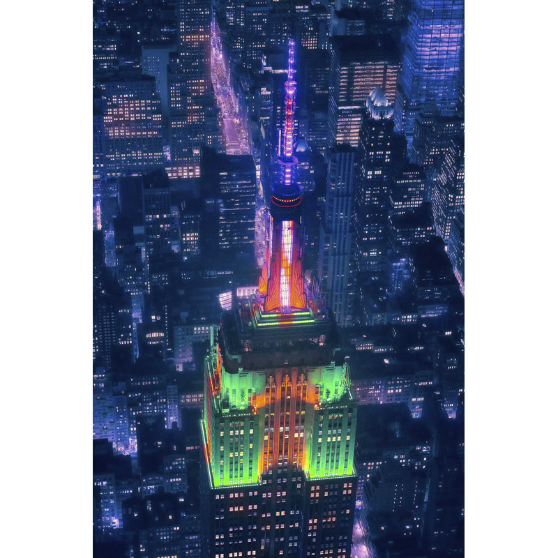 «Crispina De La - Top Of The Empire» par 1X - reproduction d'art sur toile tendue, H 12 po x l 8 po