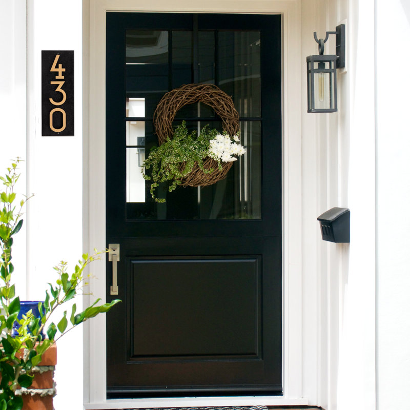 Floating 3-Number Vertical Sign, Black /w/ Black / Gold Modern Font Numbers, Yes