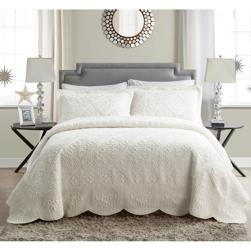 Westland Quilted Plush Bedspread Set, Full Bedspread + 2 Shams, Ivory