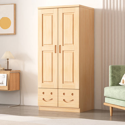 Garde-robe domestique en bois