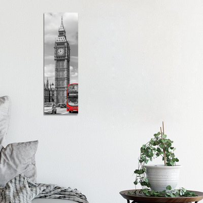 Elizabeth Tower | Vertical Panorama by Melanie Viola - Panoramic Print on Canvas