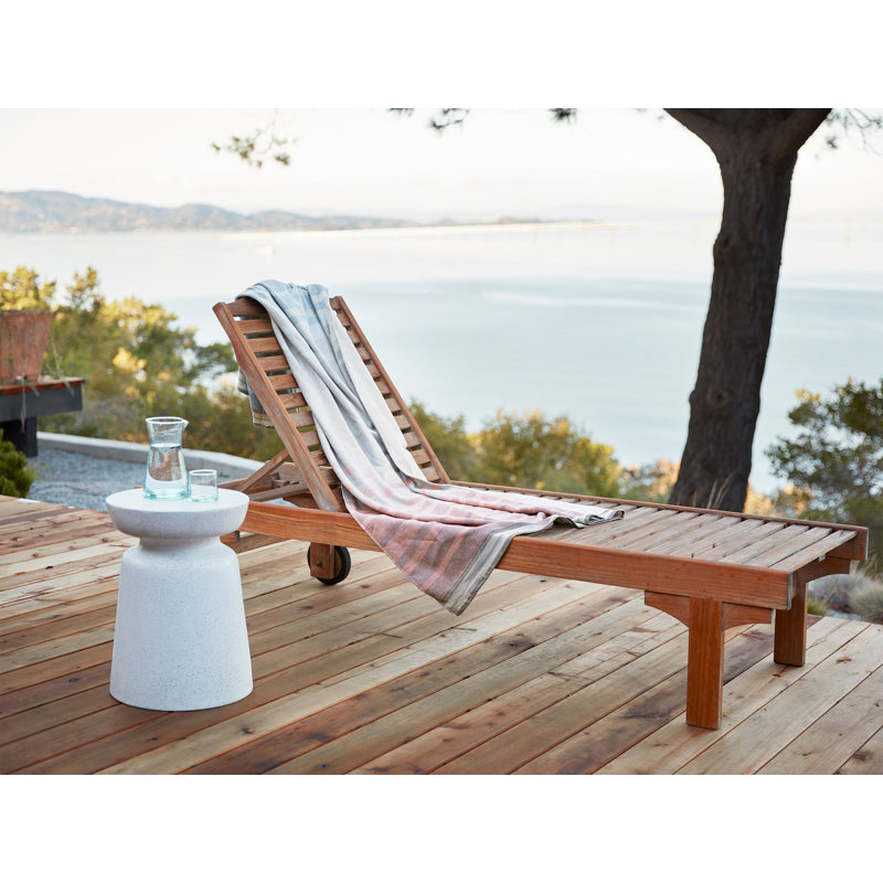 Tomales Beach Towel, Rosehip/Deep Ocean Ombre