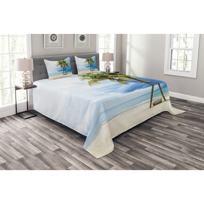 Deschamps No Pattern Bedspread with Pillow Shams, 220 x 264 cm