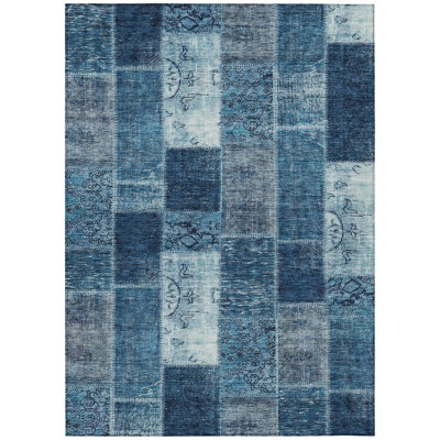 HomeRoots 3' X 5' Navy Blue And Sky Blue Patchwork Washable Indoor Outdoor Area Rug