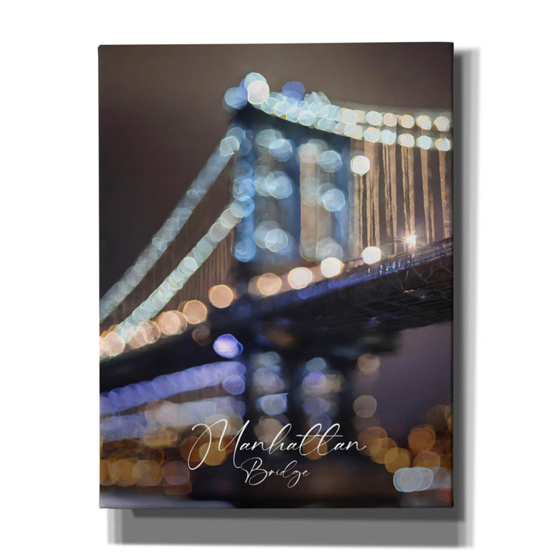 «Manhattan Bridge Out Of Focus» par Andreas Magnusson, art mural sur toile, H 34 po x l 26 po x P 1,5 po