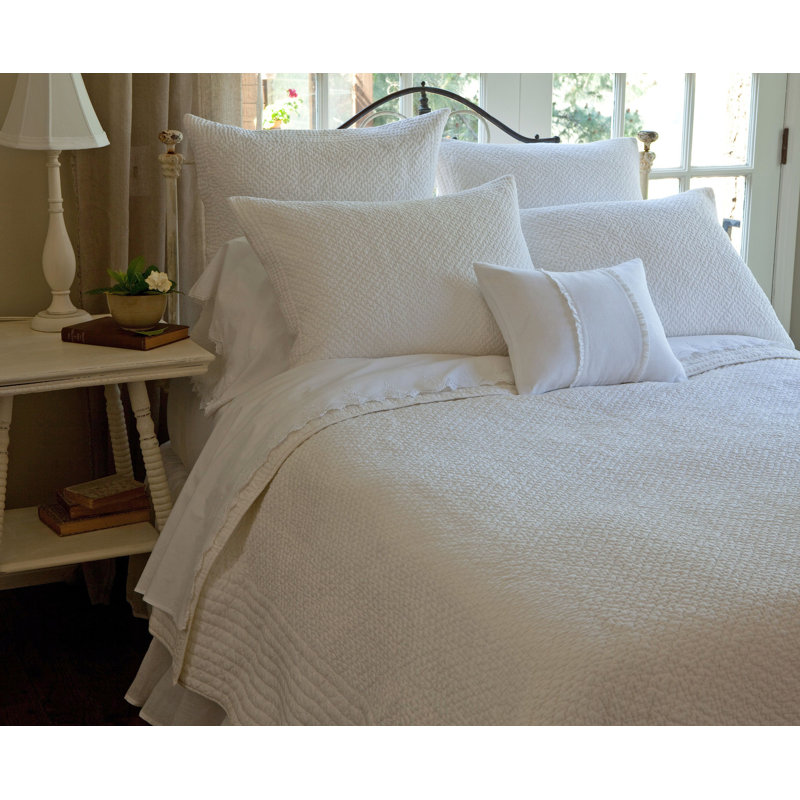 Grace hand quilted cotton quilt, Queen Quilt, White