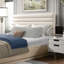 Structure de lit plateforme grand avec revêtement en taupe, bois d'ingénierie, cadre de support de matelas optimal