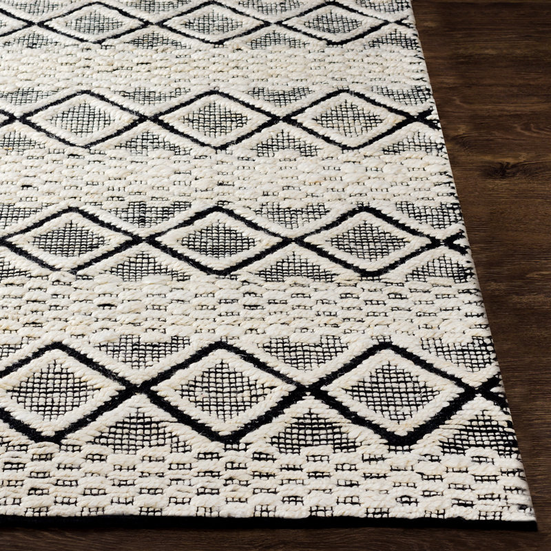 Khemraj Wool Geometric Indoor Rug, Rectangle 2' x 3'