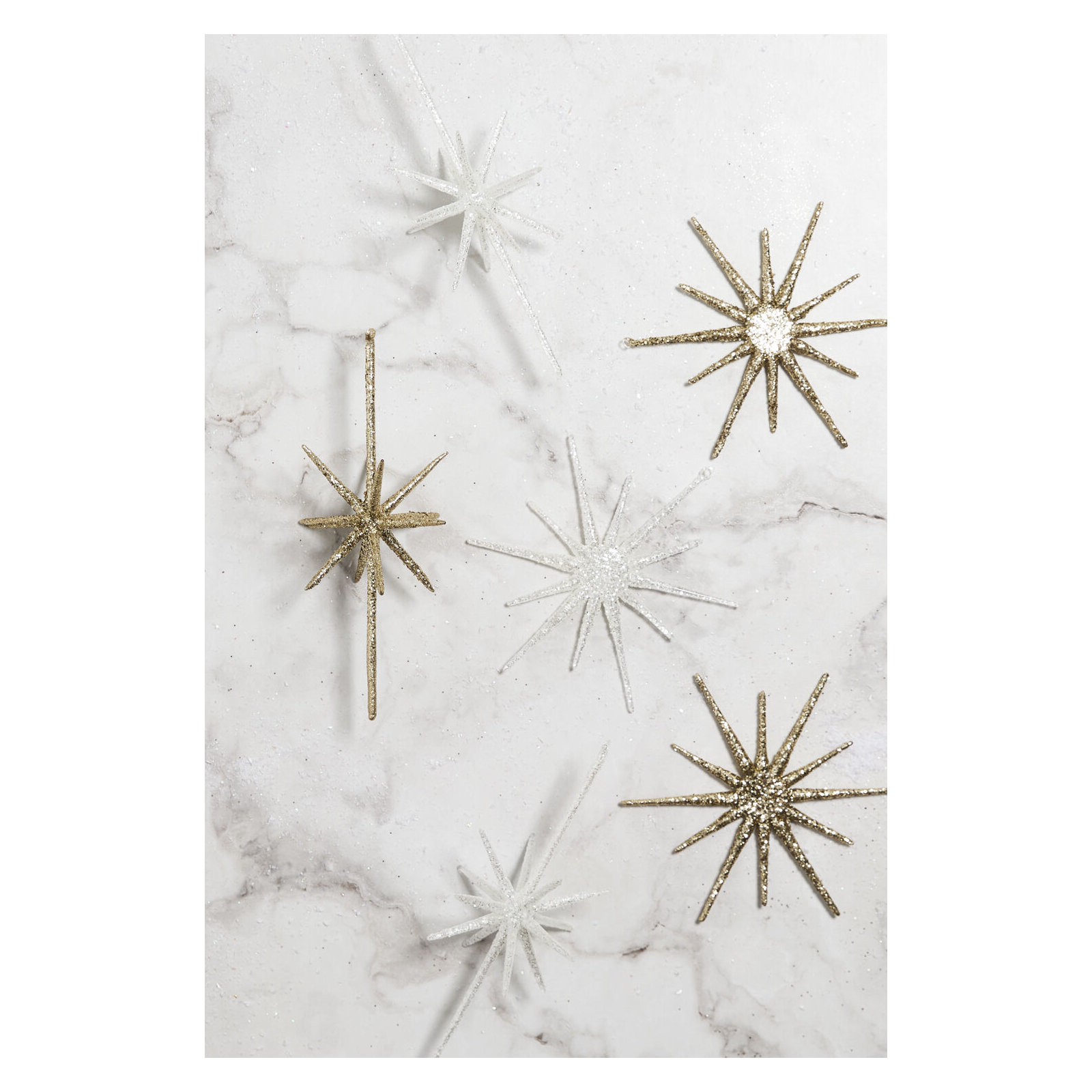Glistening Star Ornament 7.5"x 0.5"x 7.5", Gold