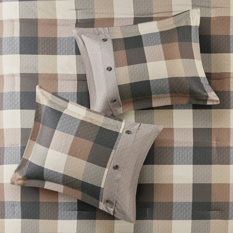 7 Piece Herringbone Comforter Set, King Comforter + 6 Additional Pieces, Multicolor