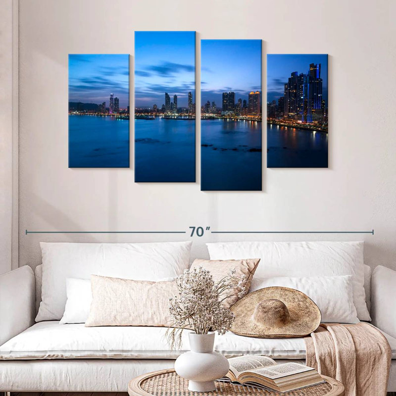 Hannes Panama, 32" H x 52" W