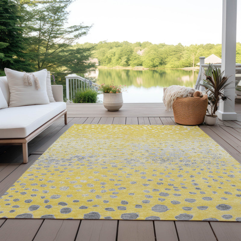 Tapis intérieur / extérieur doré Marilla, 9 pi x 12 pi