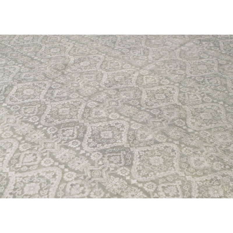Wool Moroccan Area Rug in Light Gray/Silver