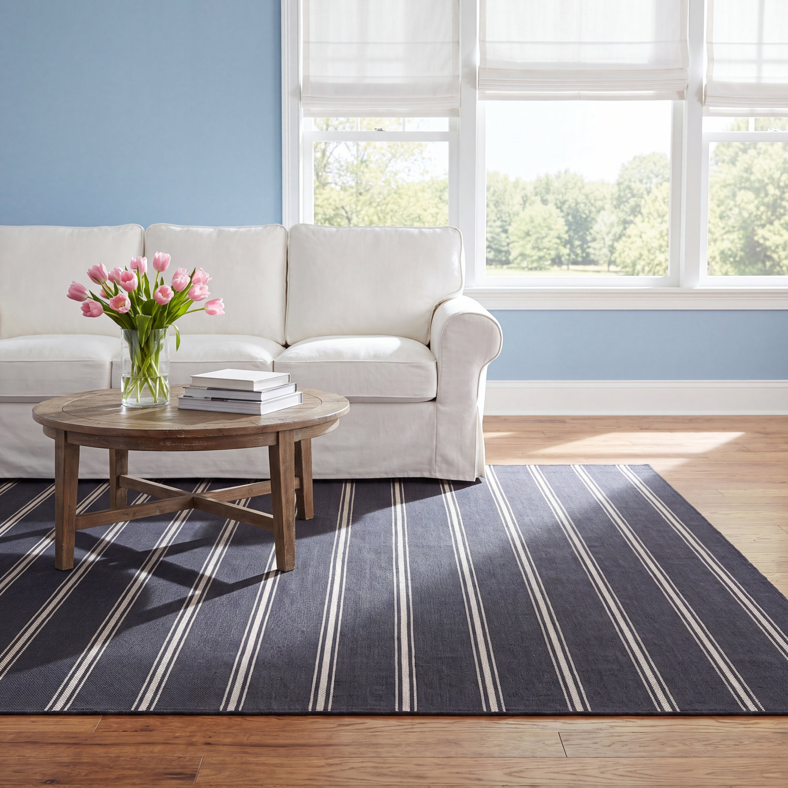 Edora Navy Ivory Hand-Loomed Striped Outdoor Rug, Rectangle 8' x 10'